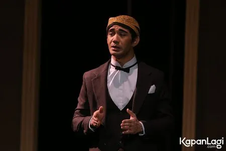 Foto Reza Rahadian