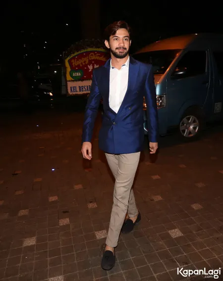 Foto Reza Rahadian