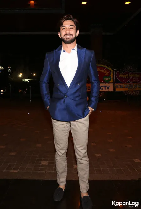 Foto Reza Rahadian
