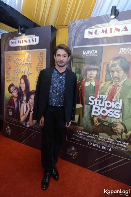 Foto Reza Rahadian