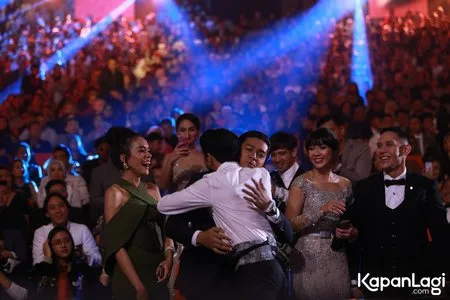 Foto Reza Rahadian