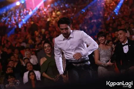 Foto Reza Rahadian