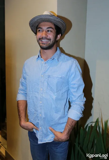 Foto Reza Rahadian