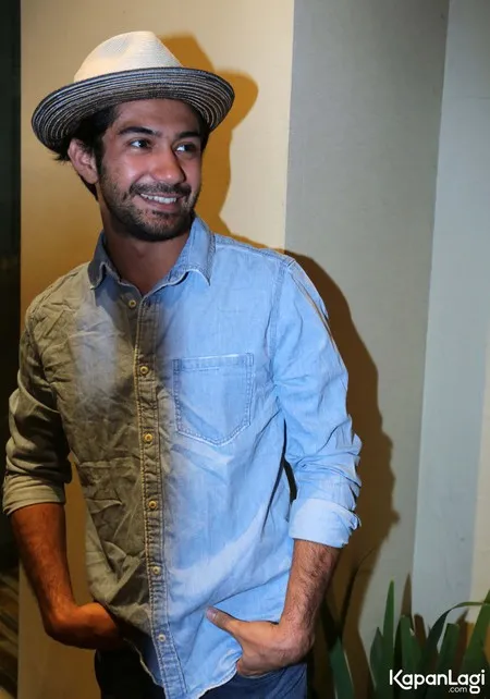 Foto Reza Rahadian