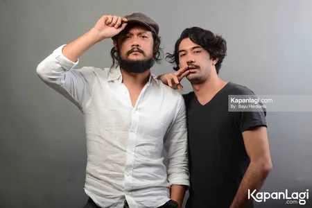 Foto Reza Rahadian