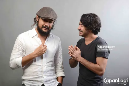 Foto Reza Rahadian