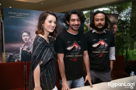 Foto Reza Rahadian