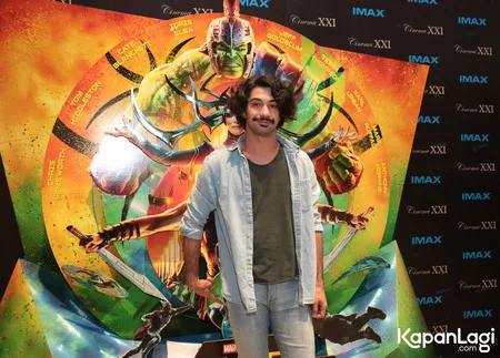 Foto Reza Rahadian