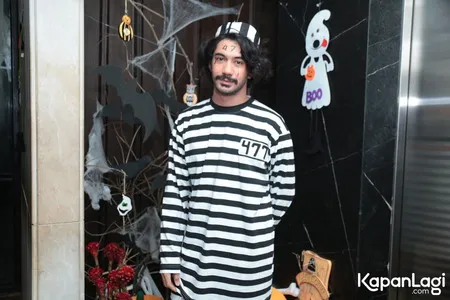 Foto Reza Rahadian