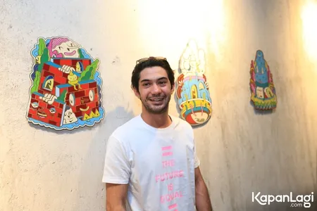 Foto Reza Rahadian