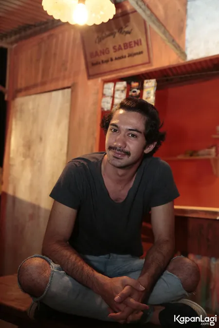 Foto Reza Rahadian