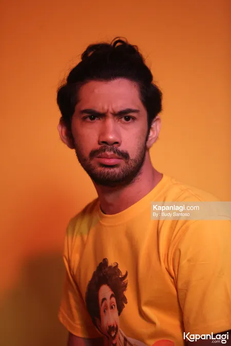 Foto Reza Rahadian