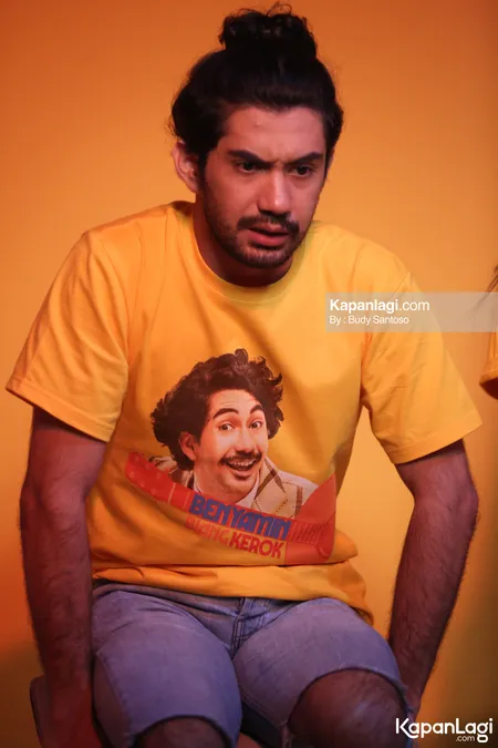 Foto Reza Rahadian