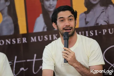 Foto Reza Rahadian