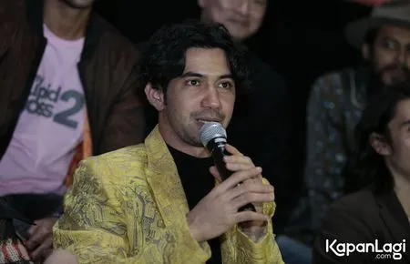 Foto Reza Rahadian