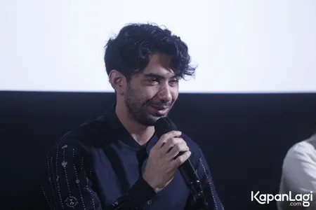 Foto Reza Rahadian