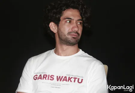 Foto Reza Rahadian