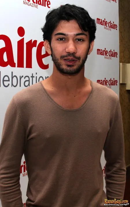 Foto Reza Rahadian