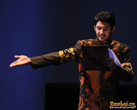 Foto Reza Rahadian