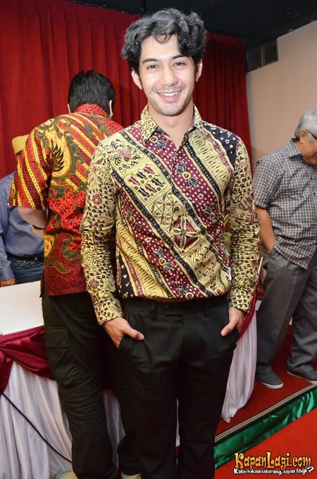 Foto Reza Rahadian