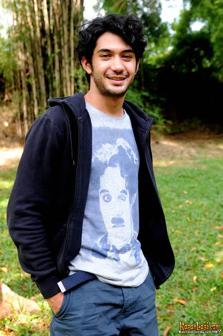 Foto Reza Rahadian
