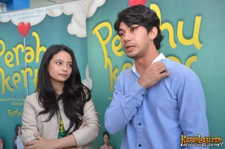 Foto Reza Rahadian