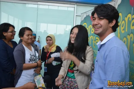 Foto Reza Rahadian