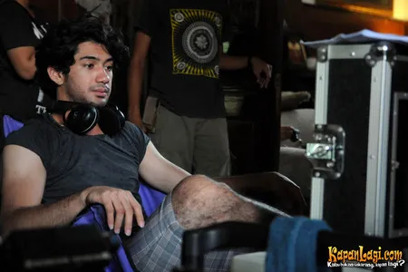 Foto Reza Rahadian