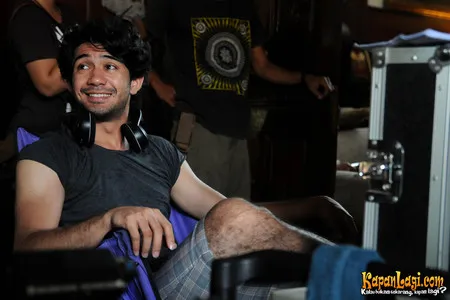 Foto Reza Rahadian