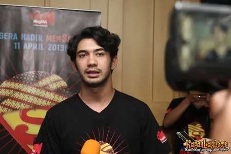 Foto Reza Rahadian