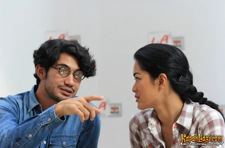 Foto Reza Rahadian