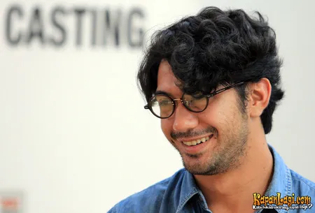 Foto Reza Rahadian