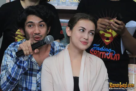 Foto Reza Rahadian