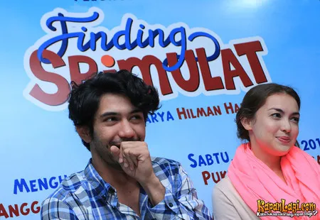Foto Reza Rahadian