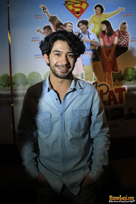 Foto Reza Rahadian