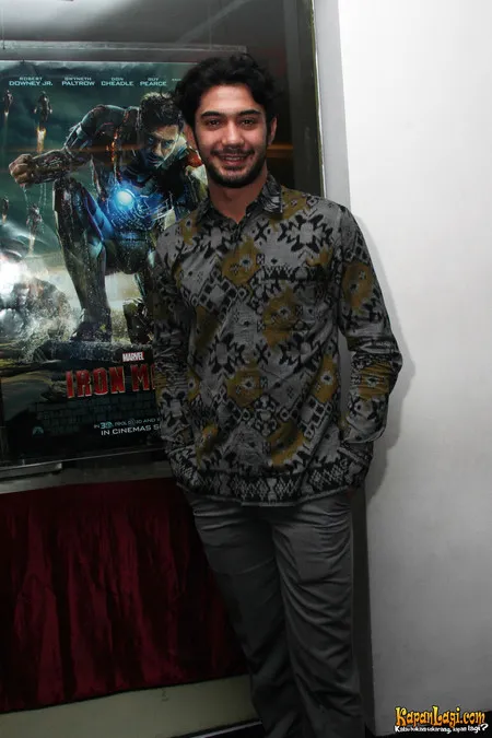 Foto Reza Rahadian