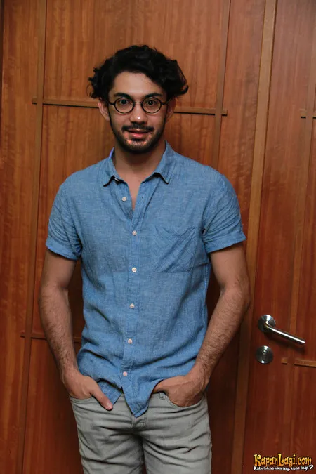 Foto Reza Rahadian