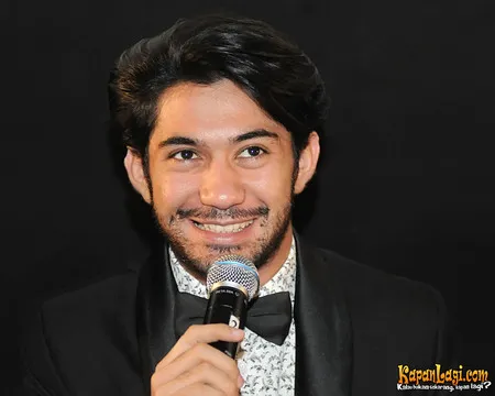 Foto Reza Rahadian