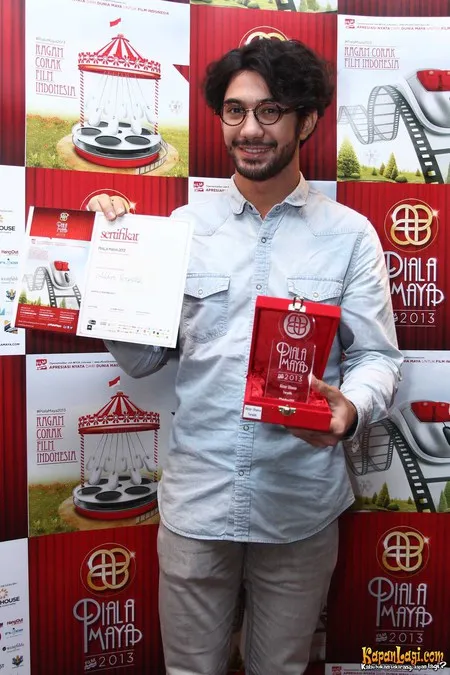 Foto Reza Rahadian