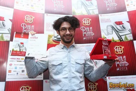 Foto Reza Rahadian