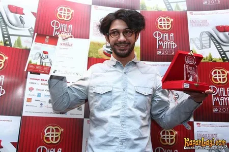 Foto Reza Rahadian