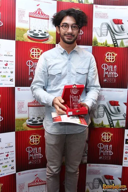 Foto Reza Rahadian