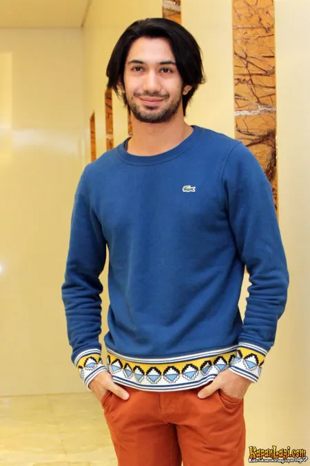 Foto Reza Rahadian