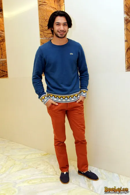 Foto Reza Rahadian