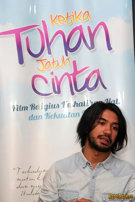 Foto Reza Rahadian