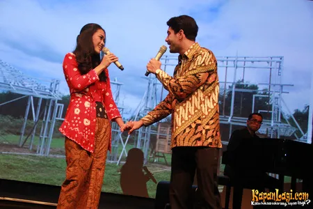 Foto Reza Rahadian