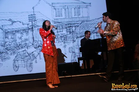 Foto Reza Rahadian