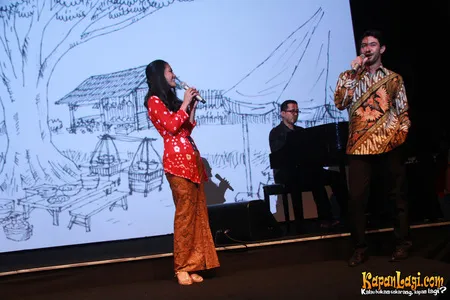 Foto Reza Rahadian