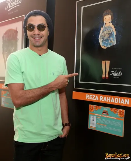 Foto Reza Rahadian
