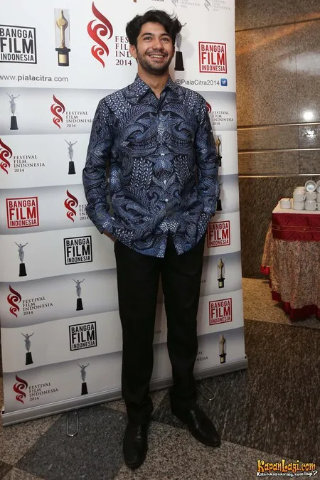 Foto Reza Rahadian